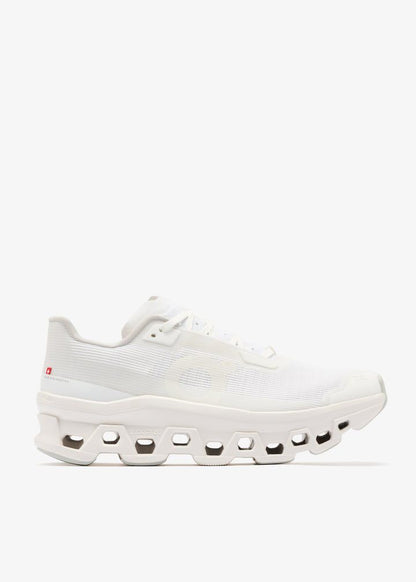 On Cloudmonster Void running 🏃 white ⚪️
36-45 AVAILABLE