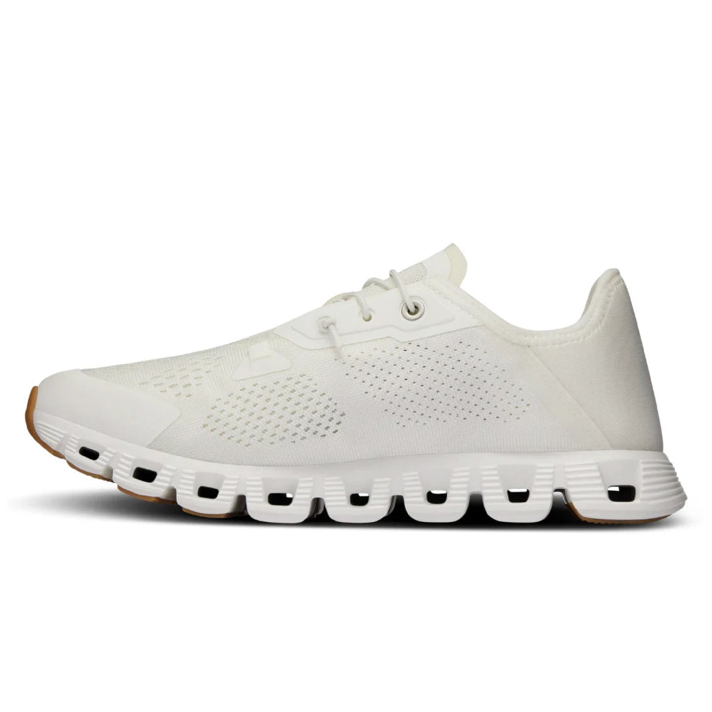 On Cloud 5 Coast Low Top Runners
